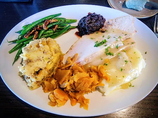 J. Gilbert's Wood-Fired Steaks & Seafood Omaha photo 6